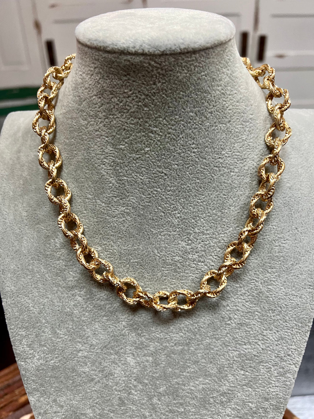 Twisted Gold Chain Necklace