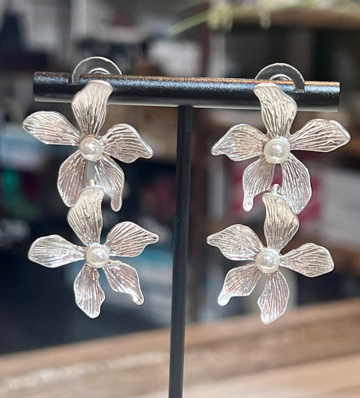 Silver 2 Flower Earrings