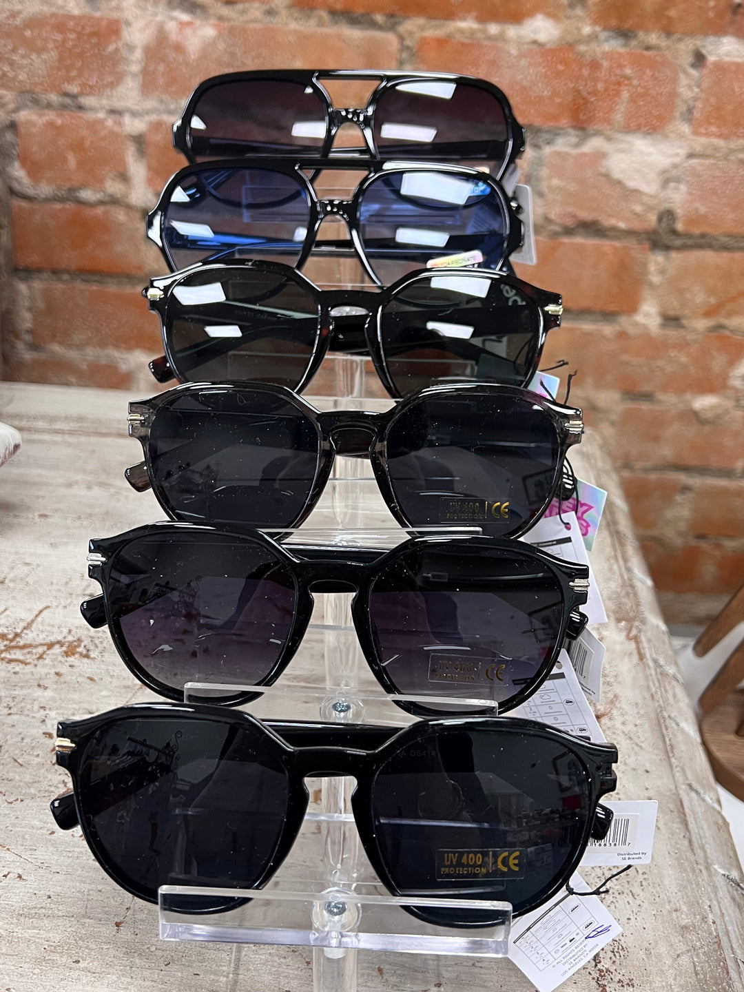 Vintaj Classic Sunglasses Multi Colors