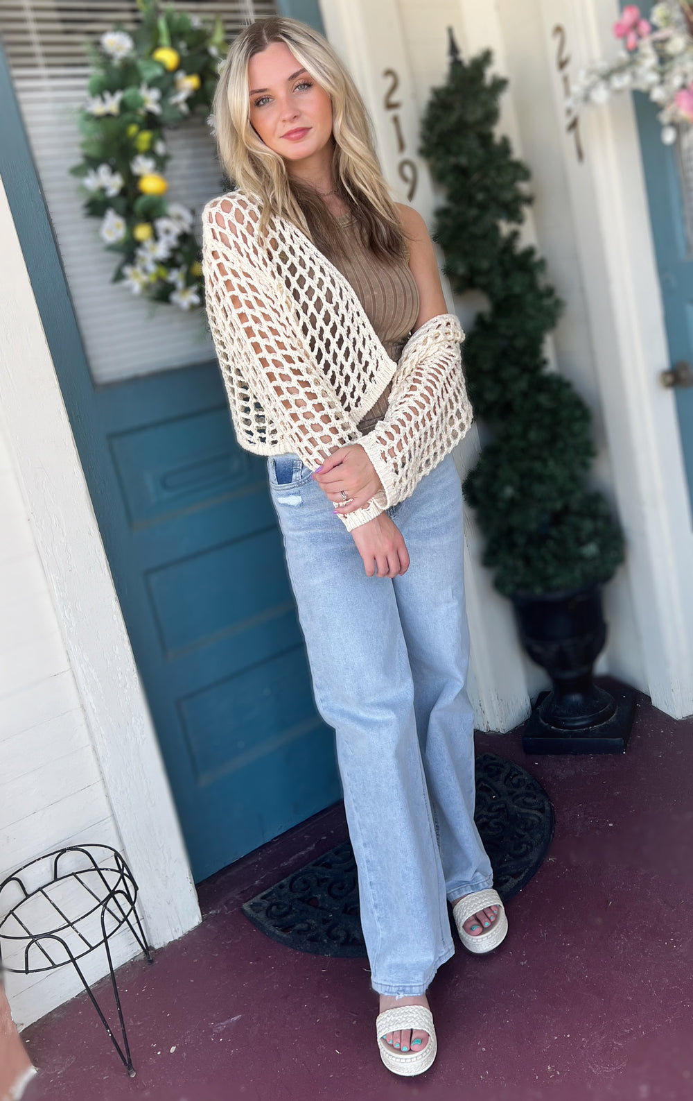 Crochet knit cropped cardigan